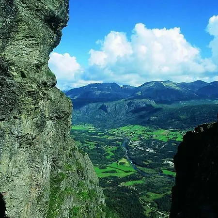 Alojamento de Turismo Selvagem Koselig I With Outdoor Sauna